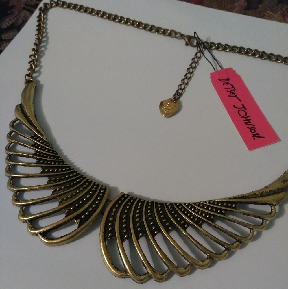 Necklace - Picture 3 of 3